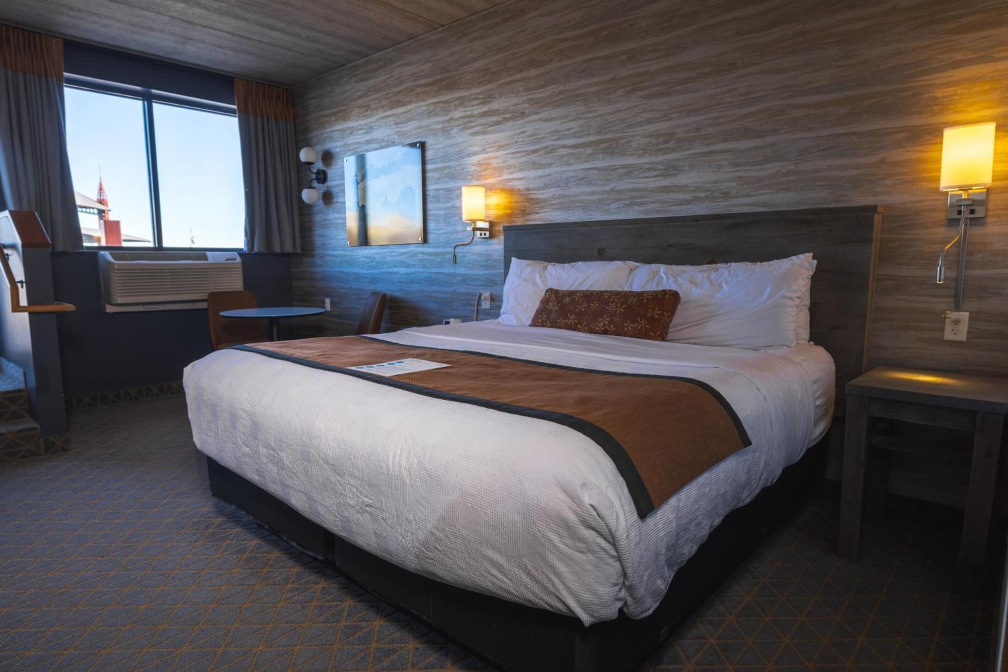Pier B Hotel Duluth